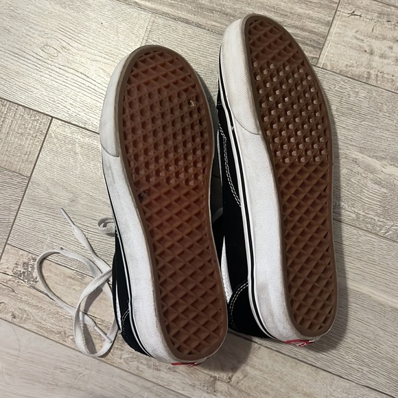 Old Skool Vans - Picture 4 of 4